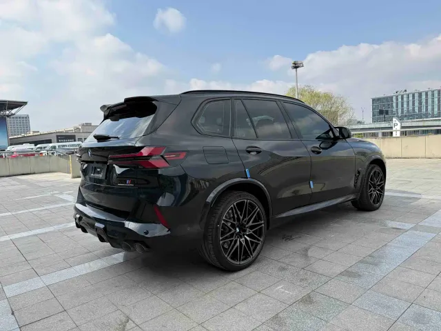 BMW X5 M — Фото автомобиля 22