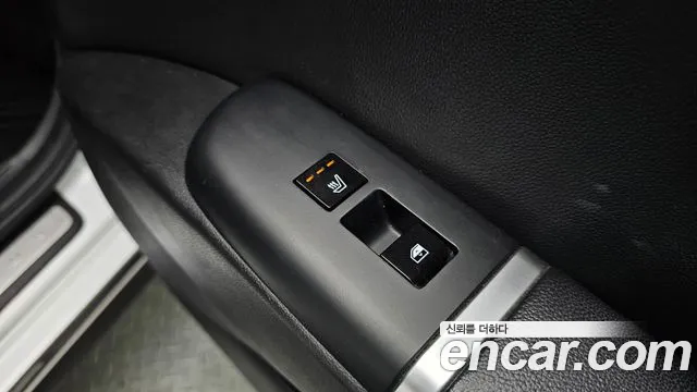 Hyundai Grandeur Grandeur (GN7) 3.5 LPG 2WD (Такси) — Фото автомобиля 19