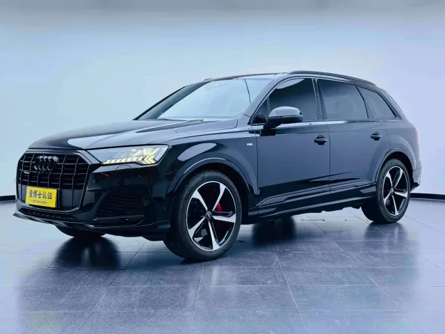Фотография автомобиля — Audi Q7