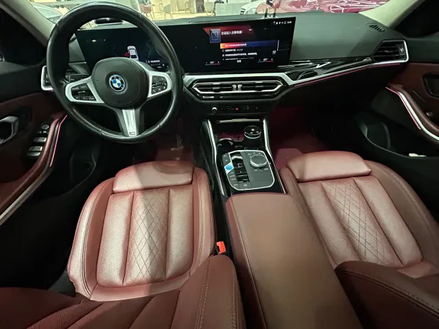 BMW i3 — Фото автомобиля 9