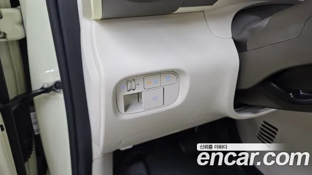 Hyundai Casper Electric — Фото автомобиля 25