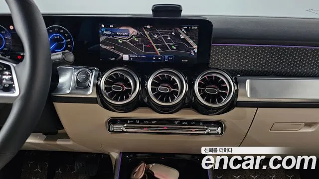 Mercedes-Benz EQB X243 — Фото автомобиля 14