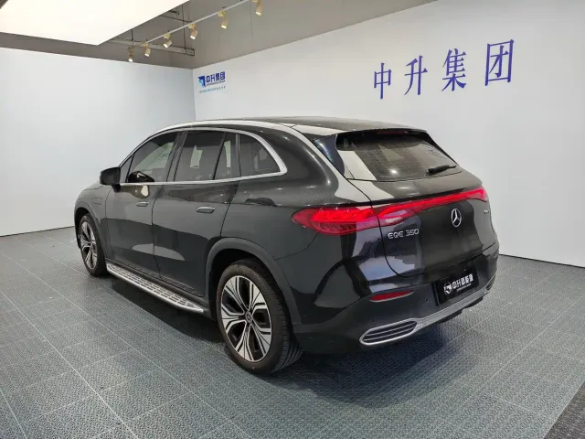 Mercedes-Benz EQE SUV — Фото автомобиля 4