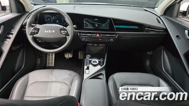 Kia Niro The All New Niro Signature — Фото автомобиля 10