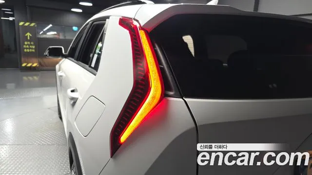 Kia Niro The All New — Фото автомобиля 8