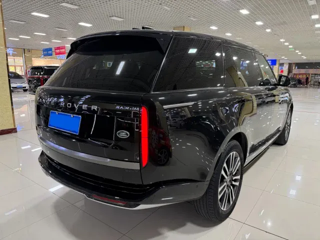 Land Rover Range Rover — Фото автомобиля 17