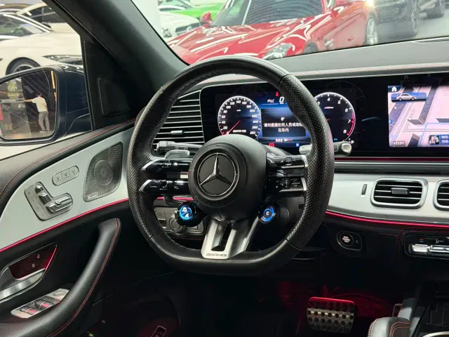Mercedes-Benz GLE-Class AMG — Фото автомобиля 6