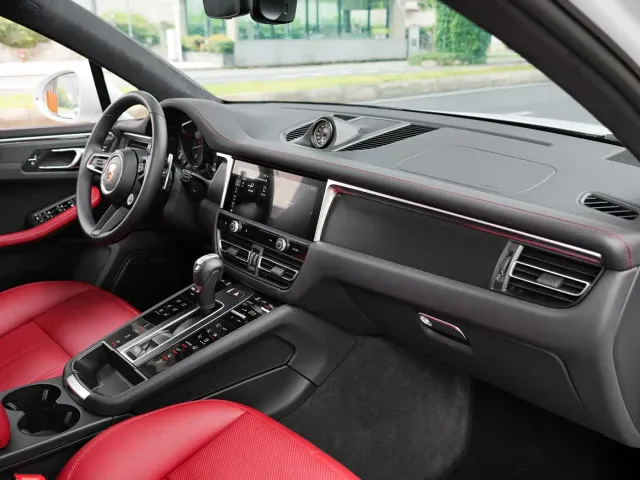 Porsche Macan — Фото автомобиля 9
