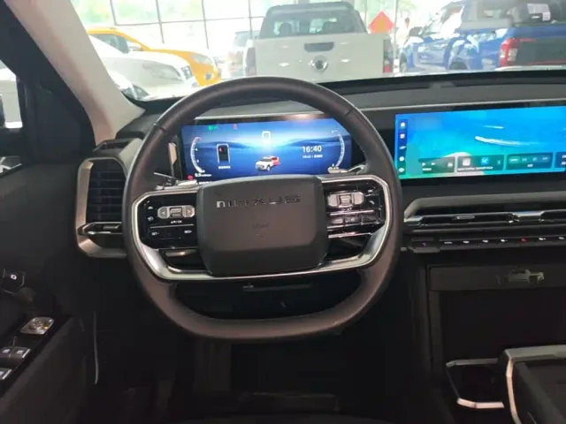 Maxus Interstellar X — Фото автомобиля 10
