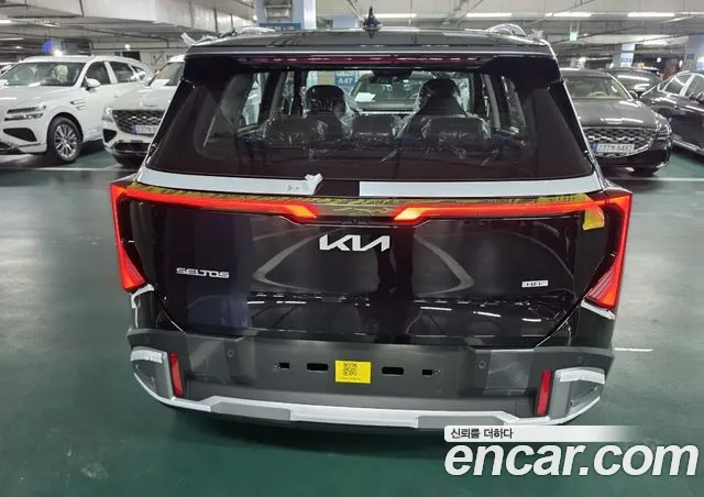 Kia Seltos — Фото автомобиля 3
