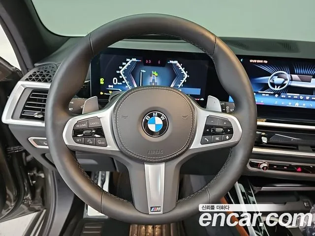 BMW X7 — Фото автомобиля 11