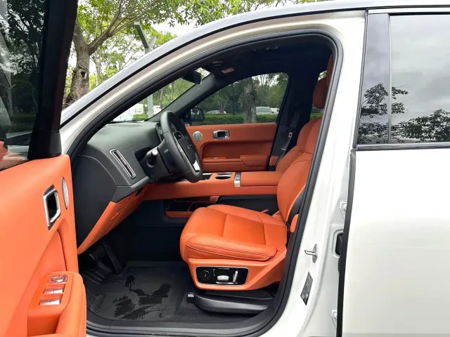 Li Auto L7 — Фото автомобиля 6