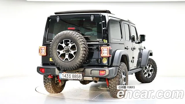Jeep Wrangler JL — Фото автомобиля 2