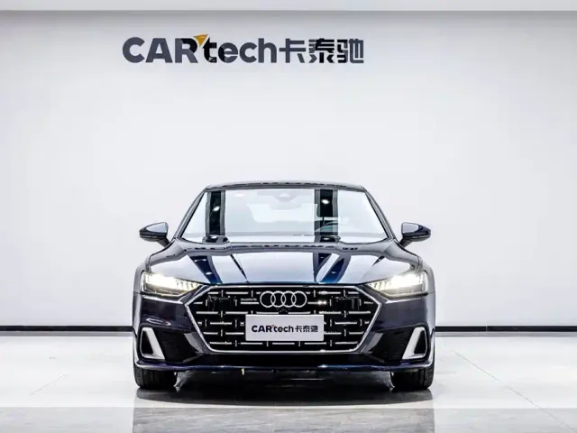 Audi A7L — Фото автомобиля 8