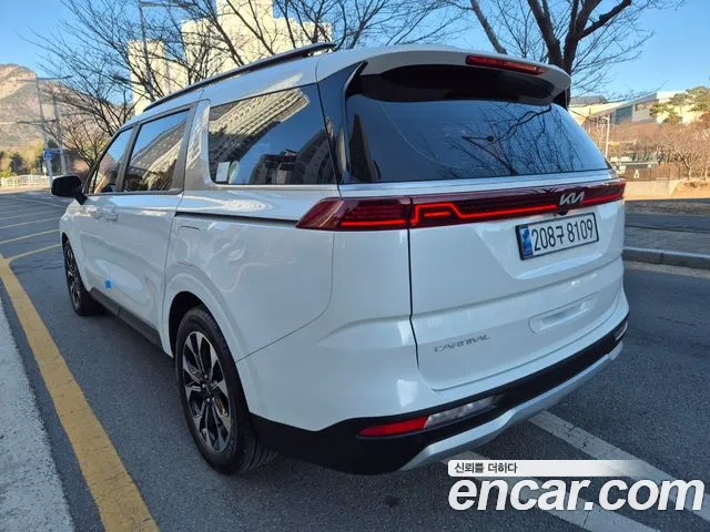 Kia Canival Carnival 4 поколение Дизель 9 мест Prestige — Фото автомобиля 5