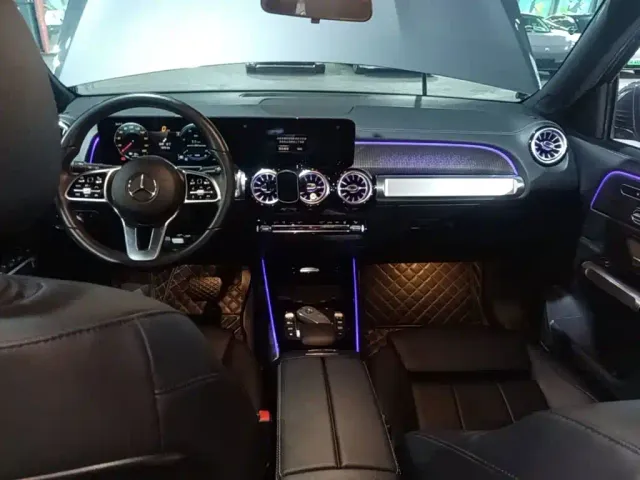 Mercedes-Benz EQB — Фото автомобиля 9