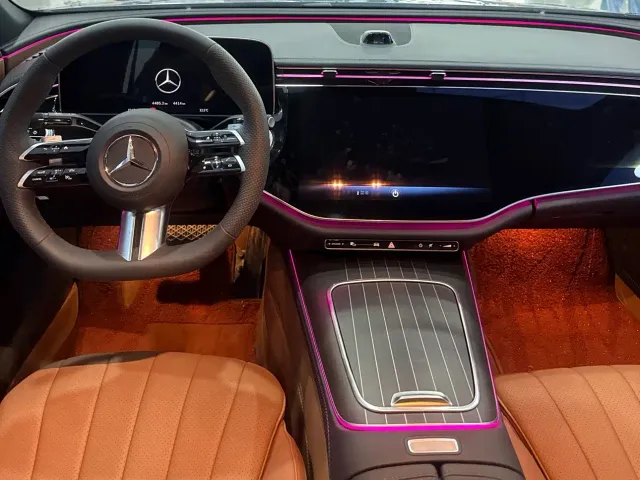 Mercedes-Benz E-Class — Фото автомобиля 9