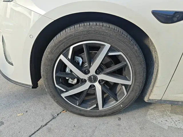BYD Seal 07 DM-i — Фото автомобиля 22