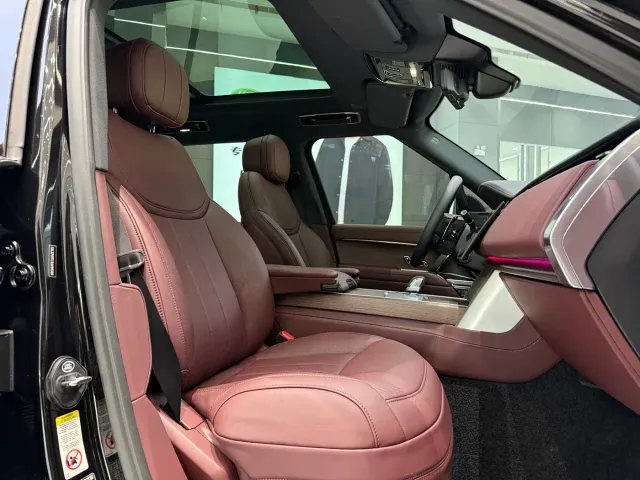 Land Rover Range Rover — Фото автомобиля 10