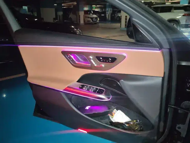 Mercedes-Benz E-Class — Фото автомобиля 7