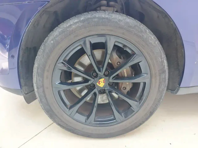 Porsche Macan — Фото автомобиля 24