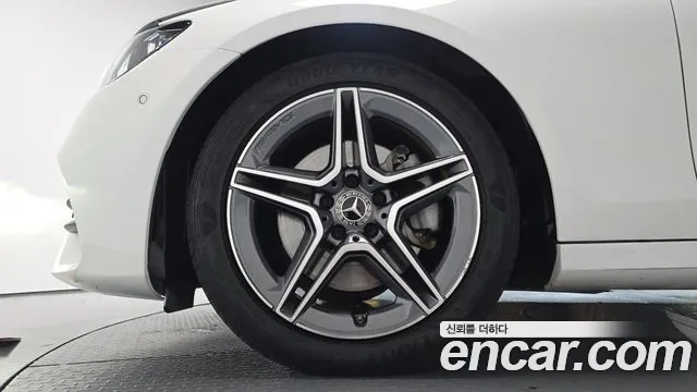 Mercedes-Benz E-Class W213 — Фото автомобиля 5