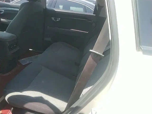 Wuling Asta — Фото автомобиля 15