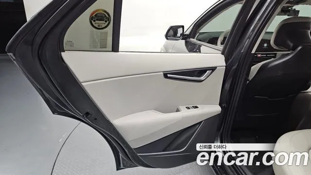 Kia Niro Niro (New) — Фото автомобиля 25
