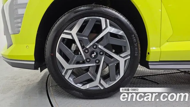 Hyundai Kona Kona (SX2) Бензин 1.6 турбо 2WD — Фото автомобиля 5