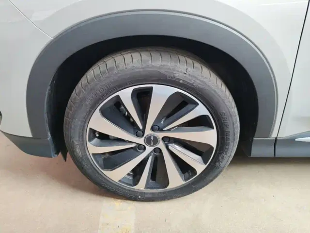 BYD Song PLUS — Фото автомобиля 22