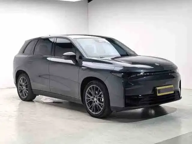 Leapmotor C10 — Фото автомобиля 3