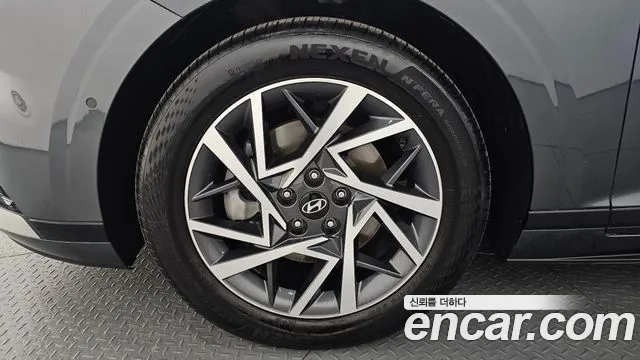 Hyundai Grandeur GN7 — Фото автомобиля 5