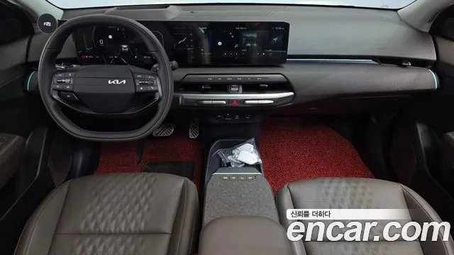 Kia EV4 — Фото автомобиля 10