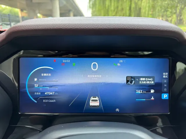 Geely Xingyue L — Фото автомобиля 7