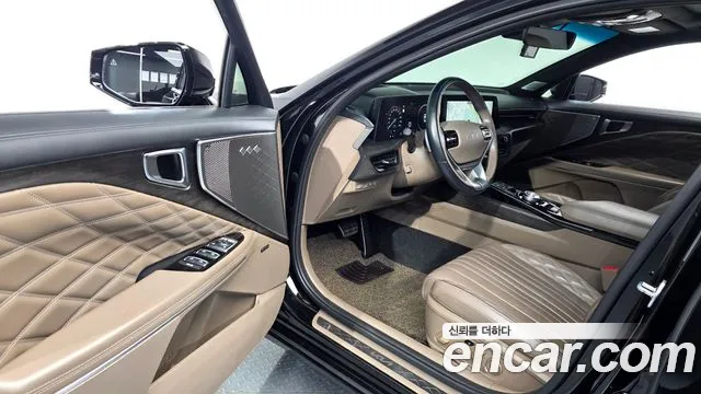 Kia K8 Hybrid — Фото автомобиля 15