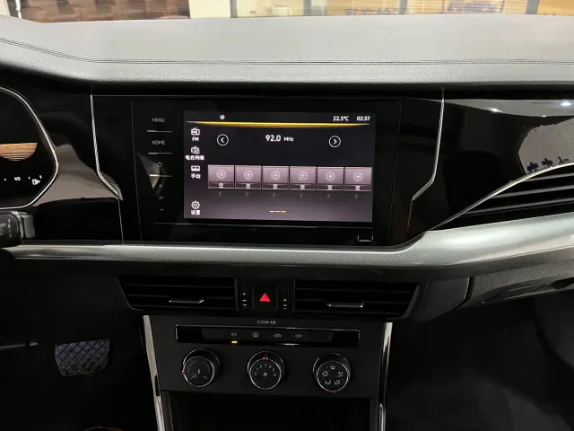 Volkswagen Passat — Фото автомобиля 13