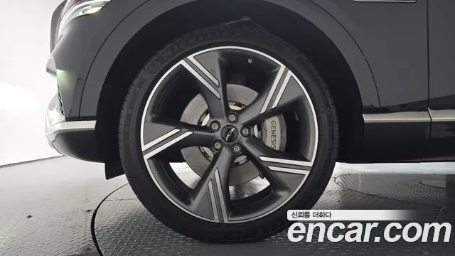 Genesis GV80 — Фото автомобиля 5