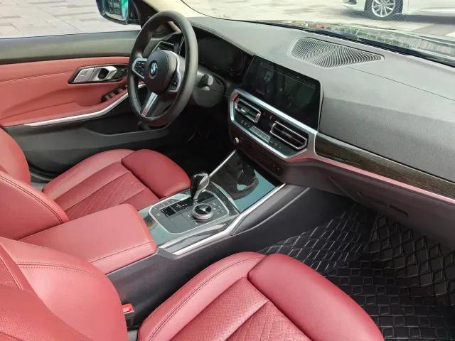BMW 3 Series — Фото автомобиля 22