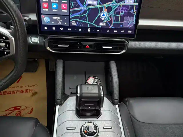 Jetour T2 — Фото автомобиля 12