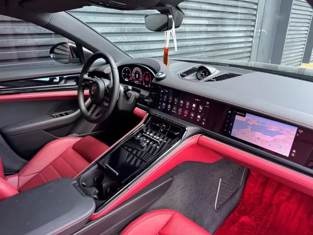 Porsche Panamera — Фото автомобиля 13
