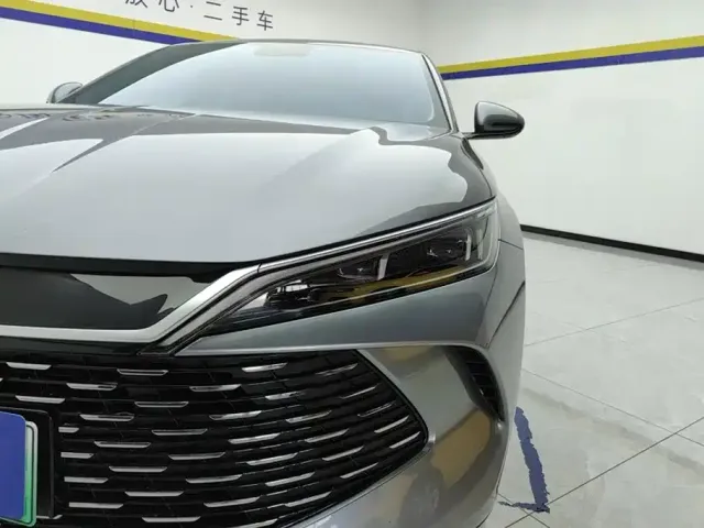 BYD Qin L — Фото автомобиля 5