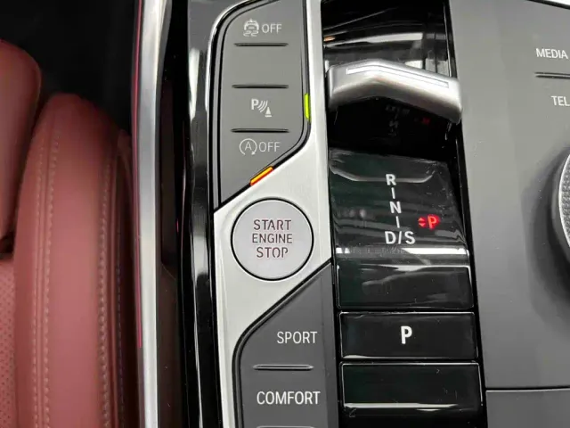 BMW 3 Series — Фото автомобиля 10