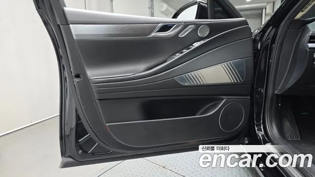 Genesis G80 RG3 — Фото автомобиля 13