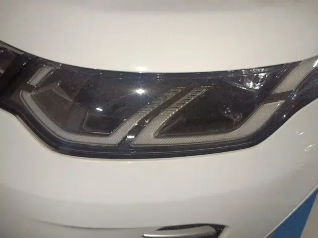 Land Rover Discovery Sport — Фото автомобиля 5