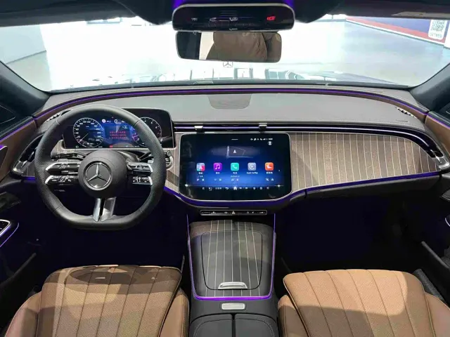Mercedes-Benz E-Class — Фото автомобиля 6