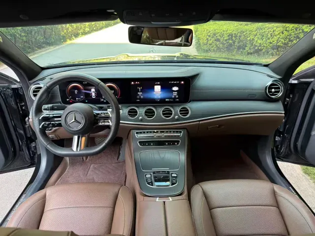 Mercedes-Benz E-Class — Фото автомобиля 9