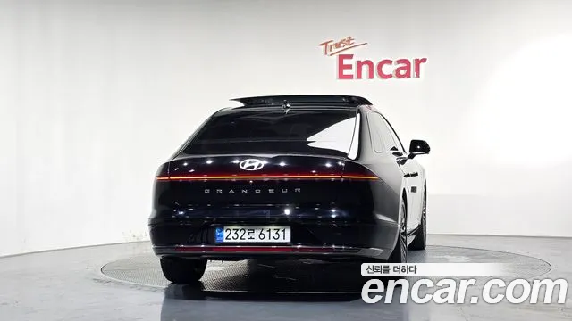 Hyundai Grandeur — Фото автомобиля 4