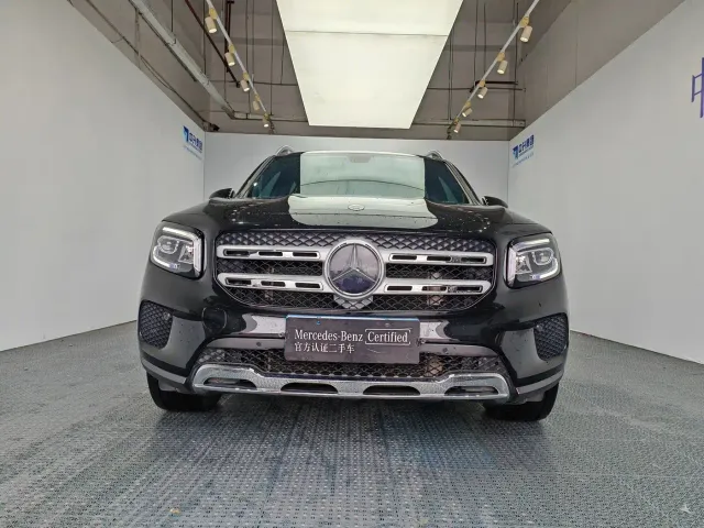 Mercedes-Benz GLB-Class — Фото автомобиля 2