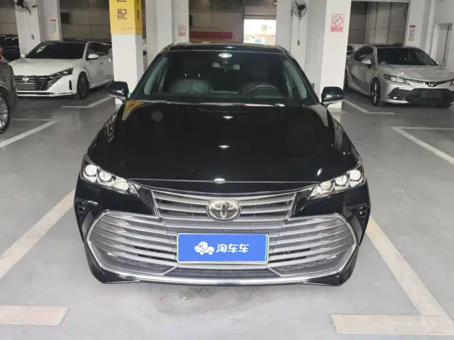 Toyota Avalon 2019 2.0L Luxury Edition (China VI) — Фото автомобиля 2