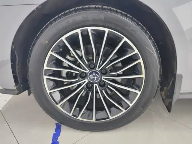 BYD Han — Фото автомобиля 6